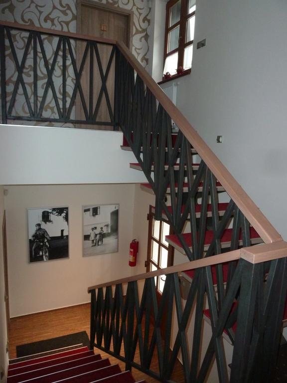 Restaurace A Penzion Bludovecek Dış mekan fotoğraf